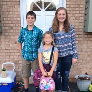 Meet your Posher, Valerie